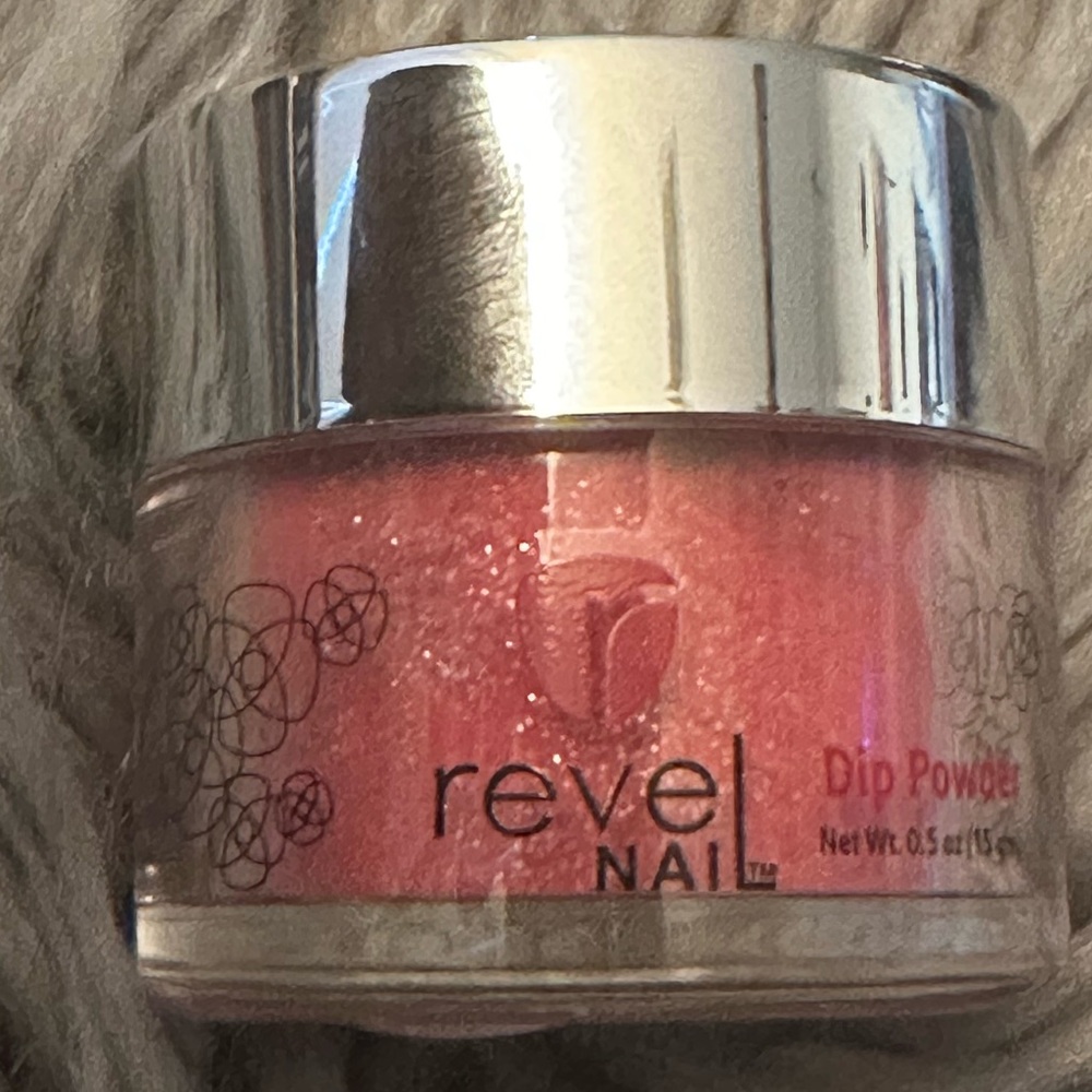 Revel Nail DIP POWDER Shade Kiera 0.5 oz